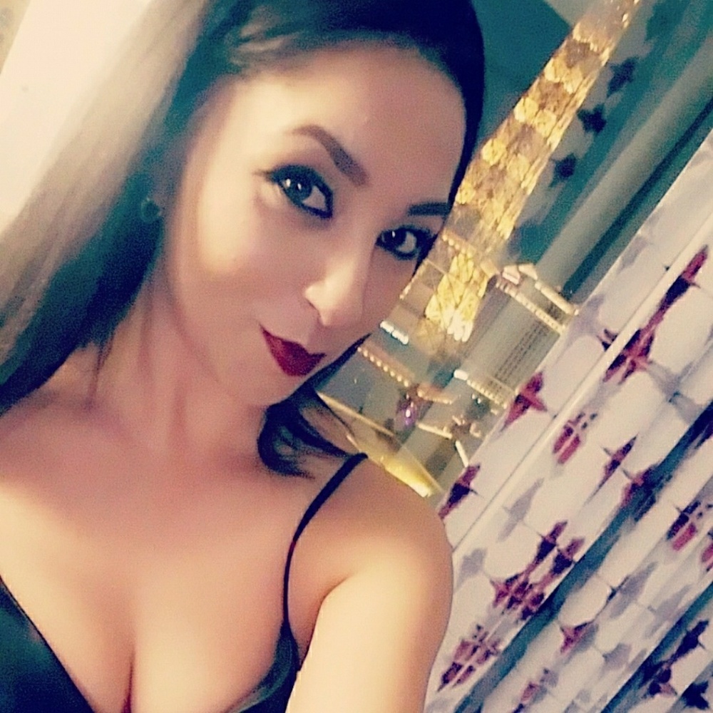 Meet your Posher, Brenda